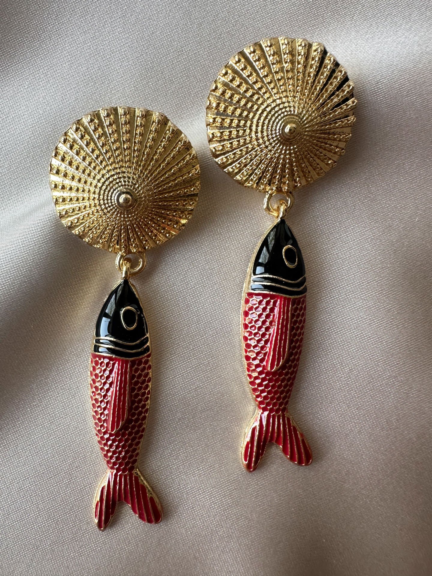 Marka Model Etnik Detay Balık Küpe