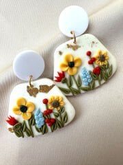 El Yapımı Çiçek Bahçesi Küpe