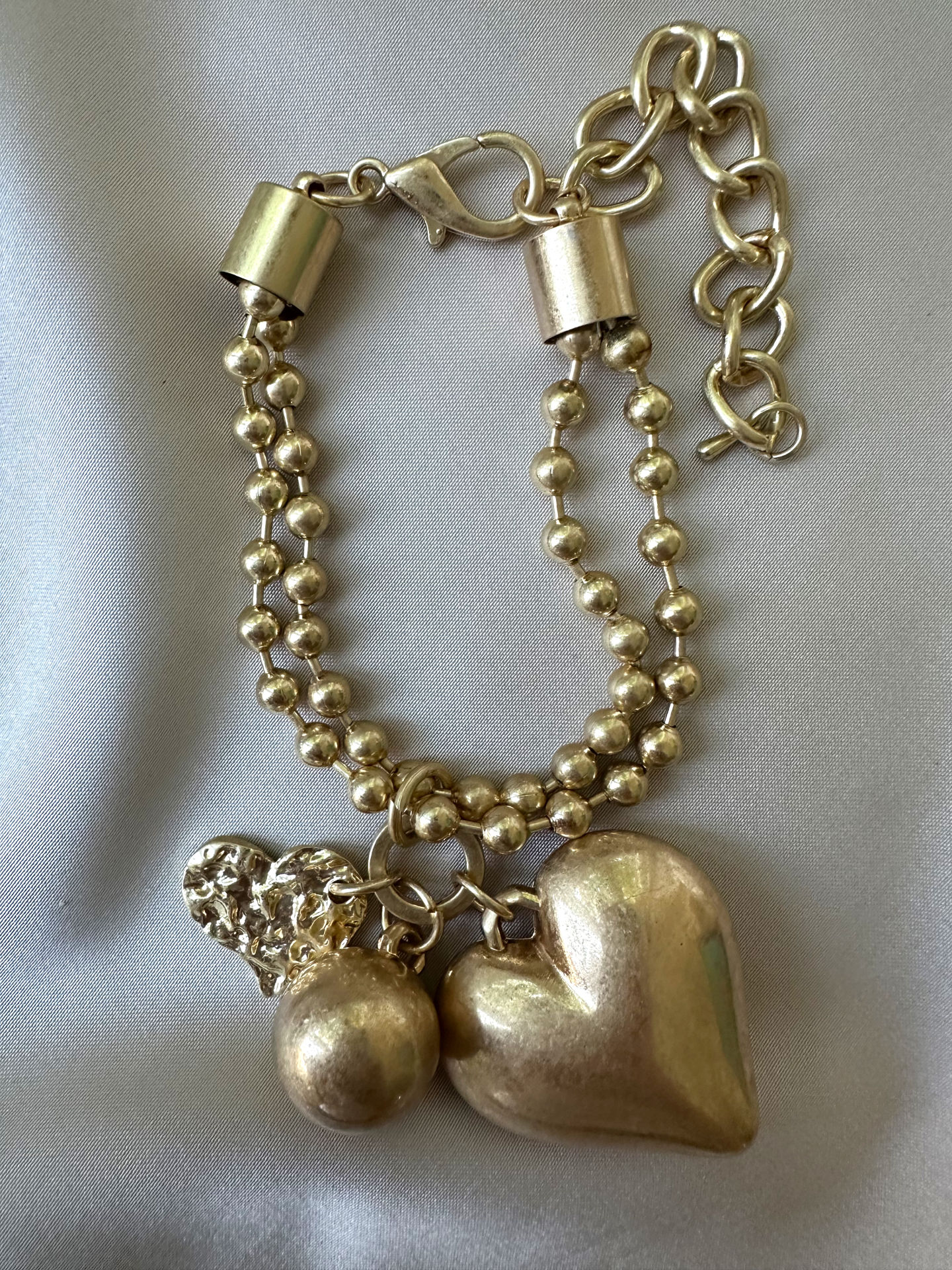 Mat Gold Kalp Topçuklu Bileklik