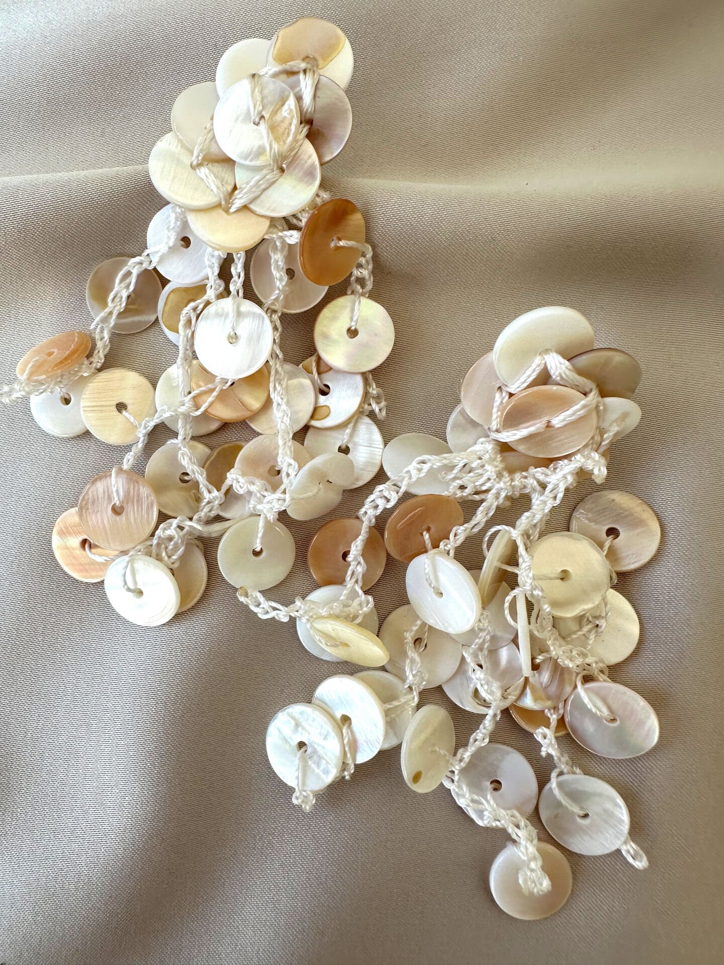 Marka Model Sedefli Küpe