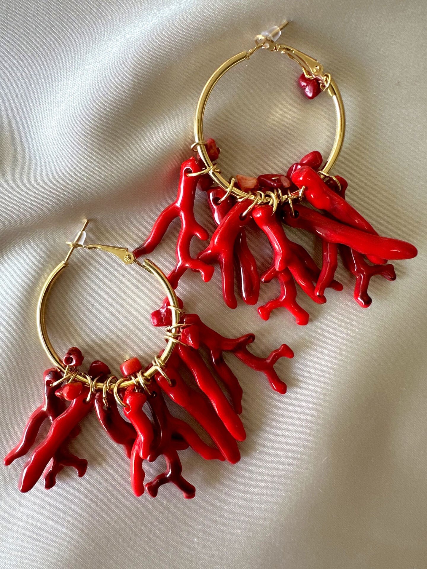 Marka Model Mercan Küpe(Kırmızı)