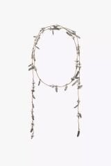 Marka Model Yapraklı Uzun Kolye