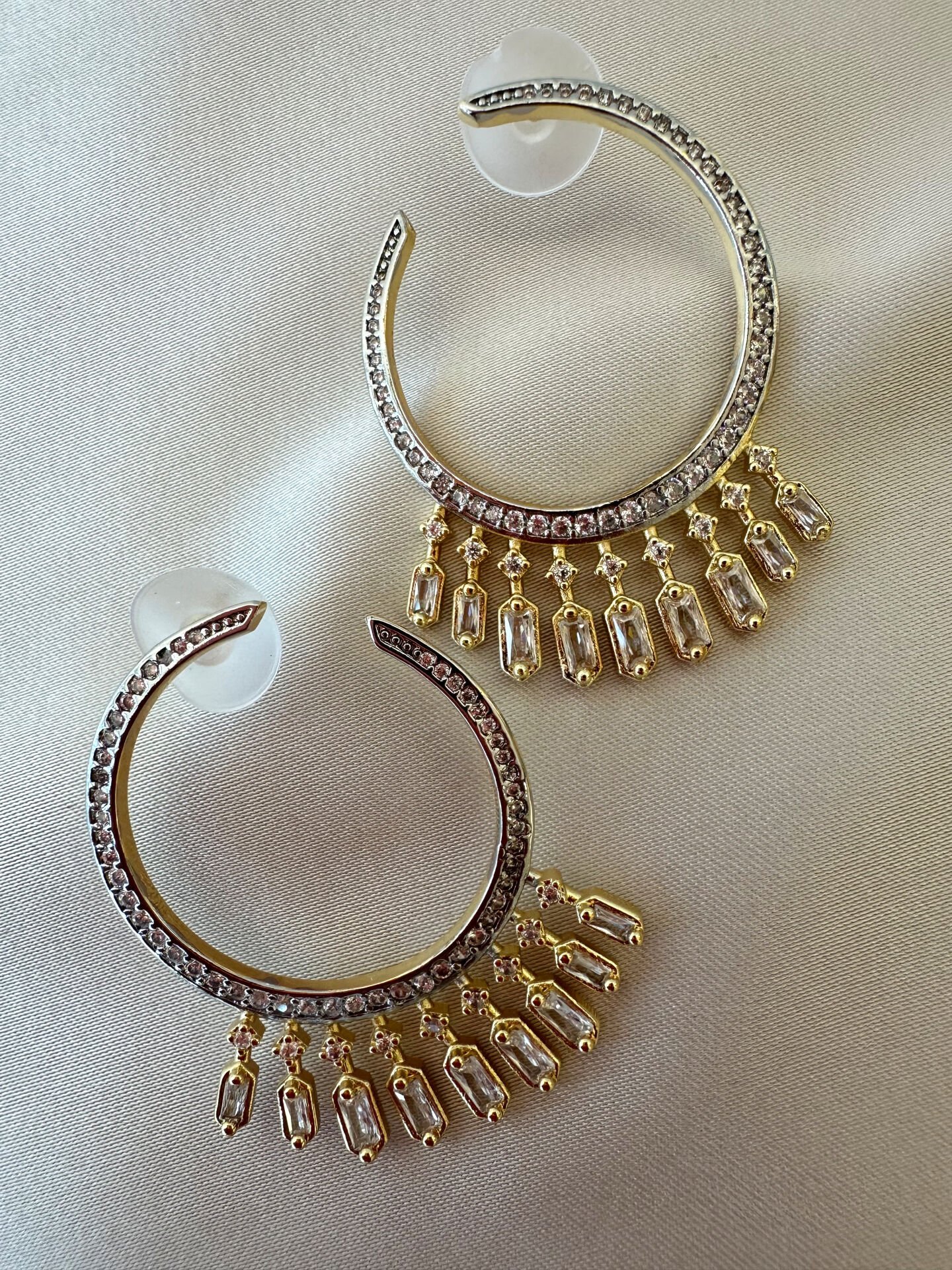 14 K Altın Kaplama Daire Taşlı Küpe