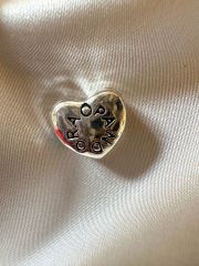 Marka Yazılı Kalp Charm