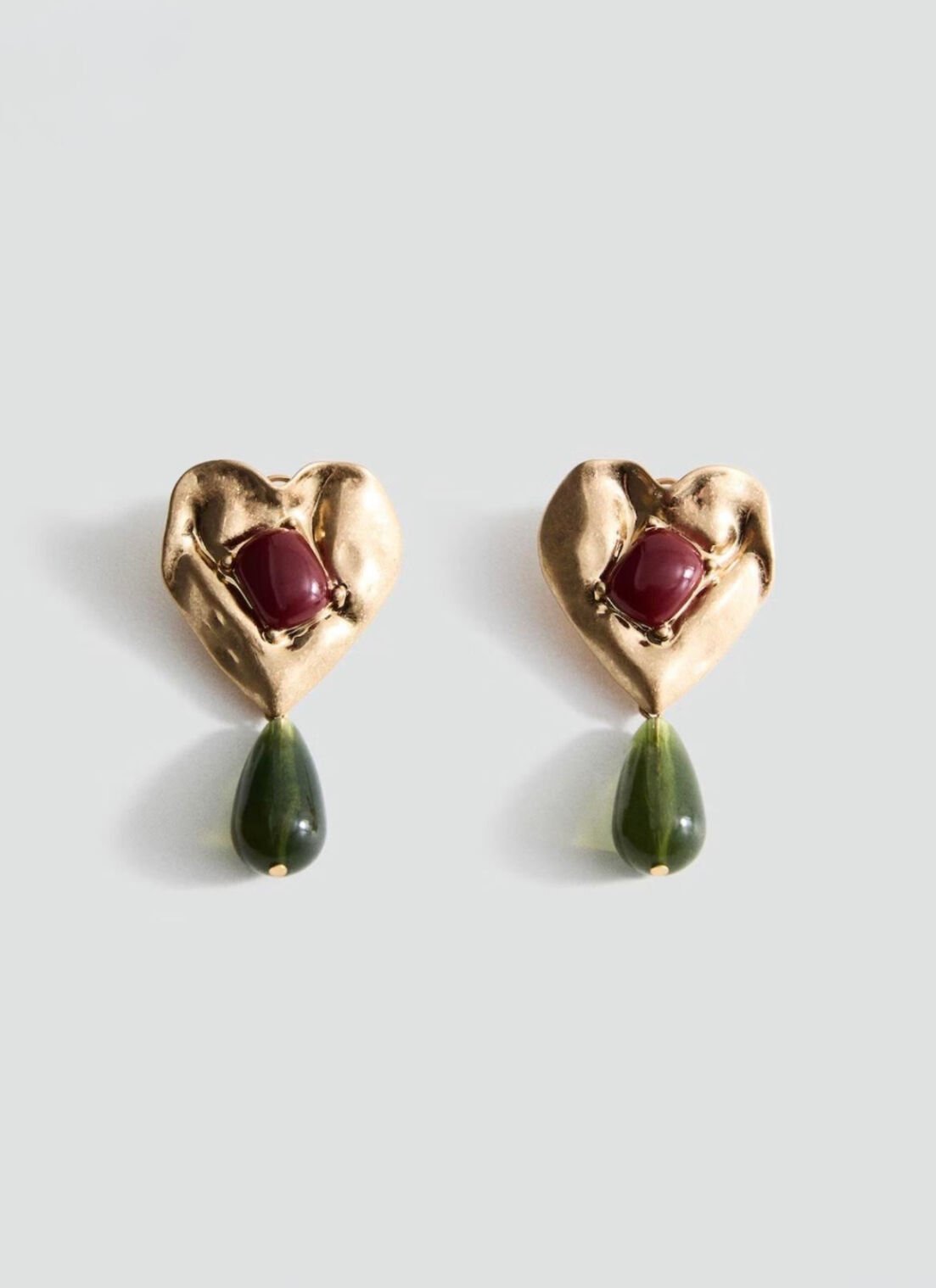 Marka Model Taşlı Kalp Küpe