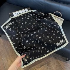 Marka Model Siyah Desen Fular(70x70)