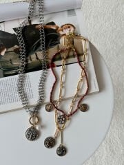 Marka Model 3’lü Madalyon Kolye Seti