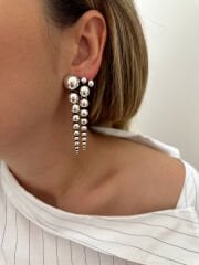 Marka Model Silver Topçuklu Küpe