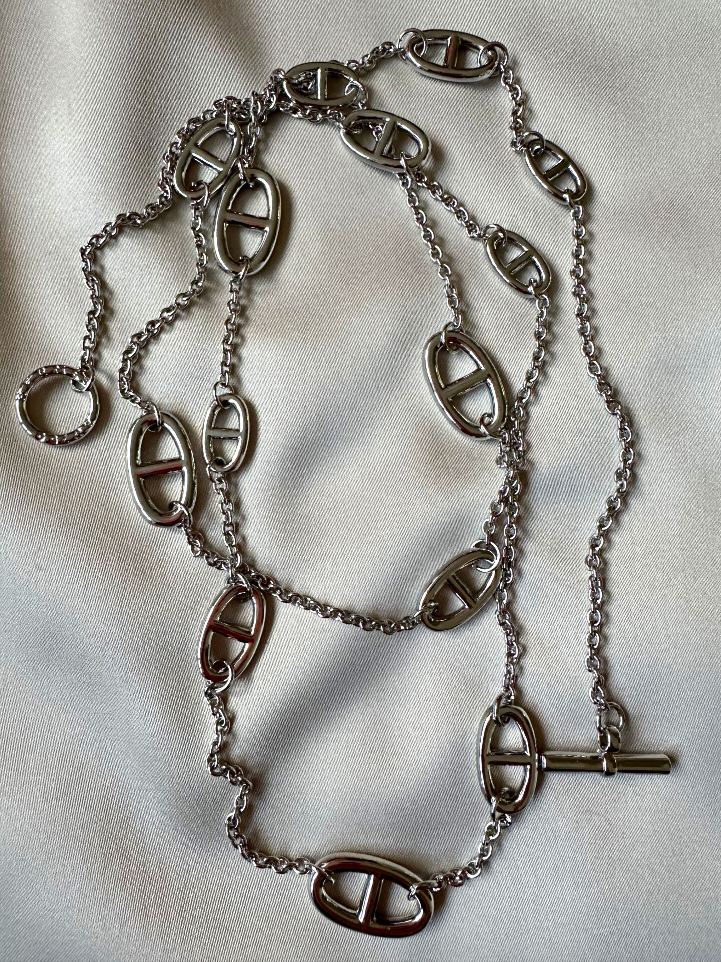 Marka Model Silver Uzun Kolye