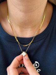 Çelik Tek Yonca Kolye