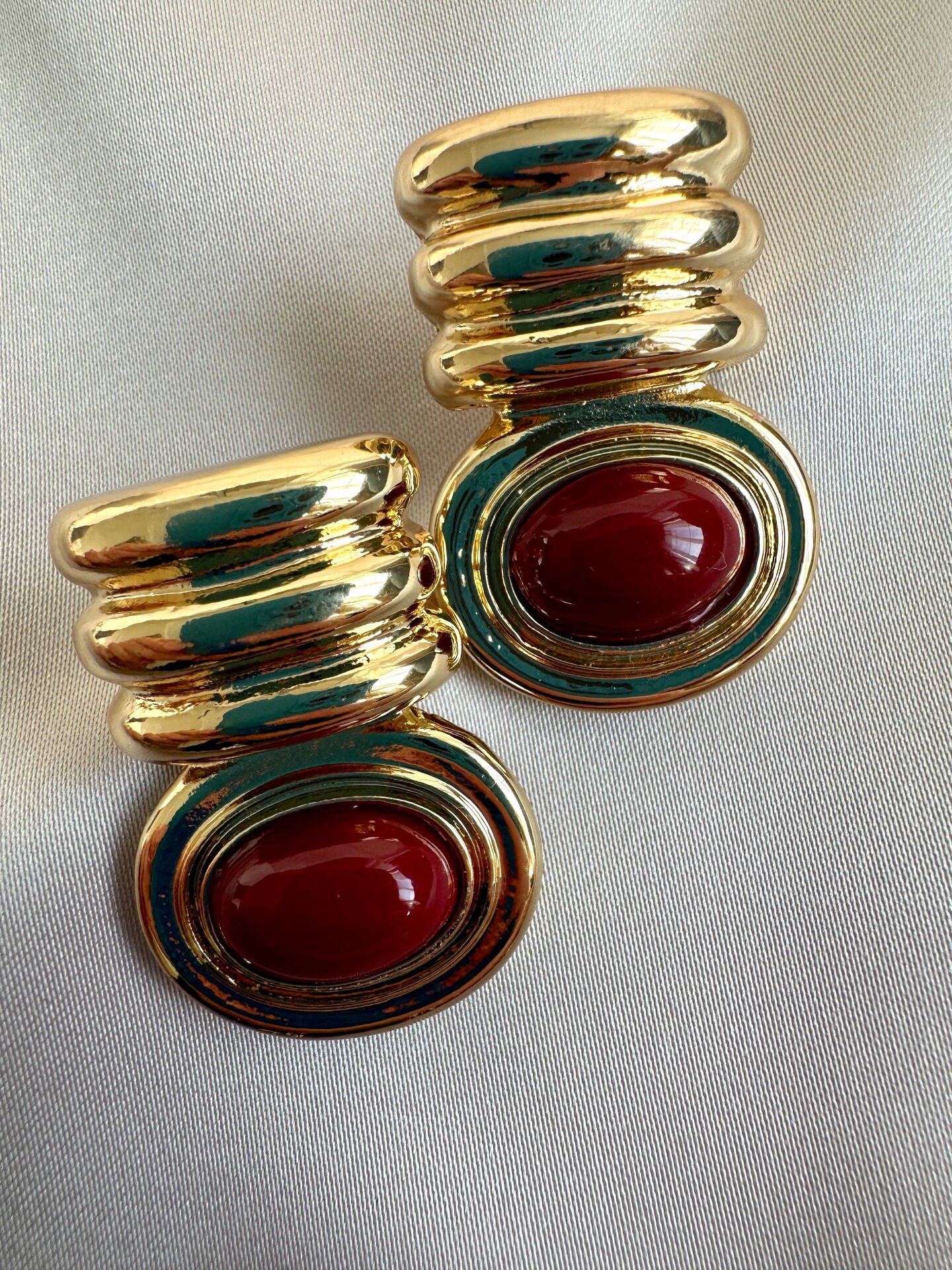 Marka Model Bordo Küpe