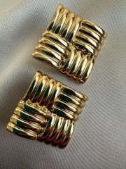 Çapraz Geçiş Kare Küpe