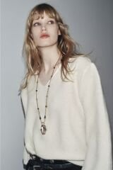 Marka Model Çiçekli Şişe Kolye