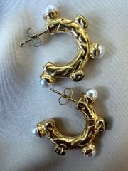 Çelik Yeşil ve İnci Detay Küpe