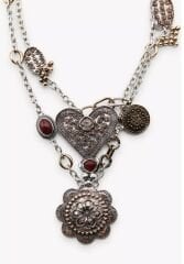 Marka Model Kalp Charmlı Kolye