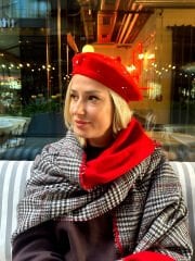 Taşlı Ressam Bere(Kırmızı)