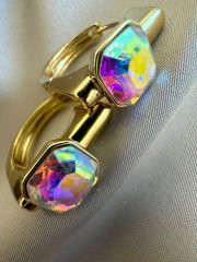 Özel Seri Hologram Taşlı Küpe