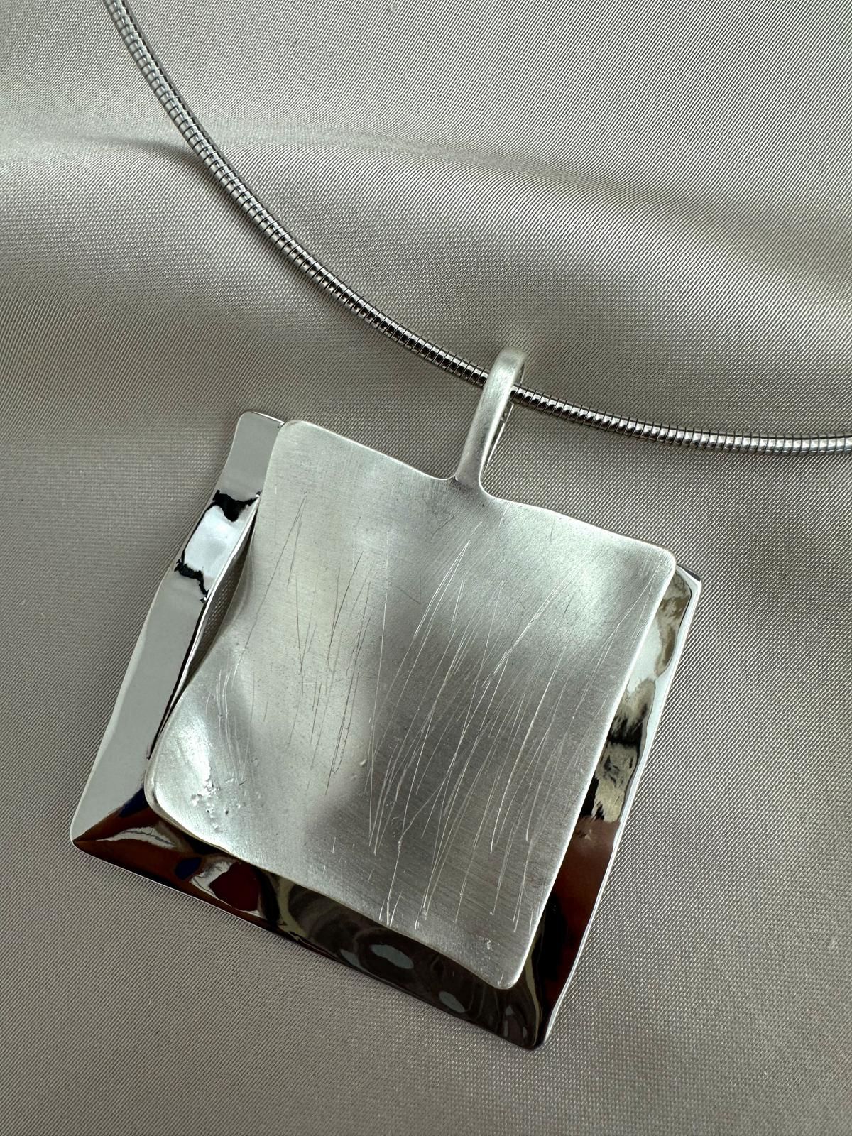 Altın Kaplama Kare Plaka Choker
