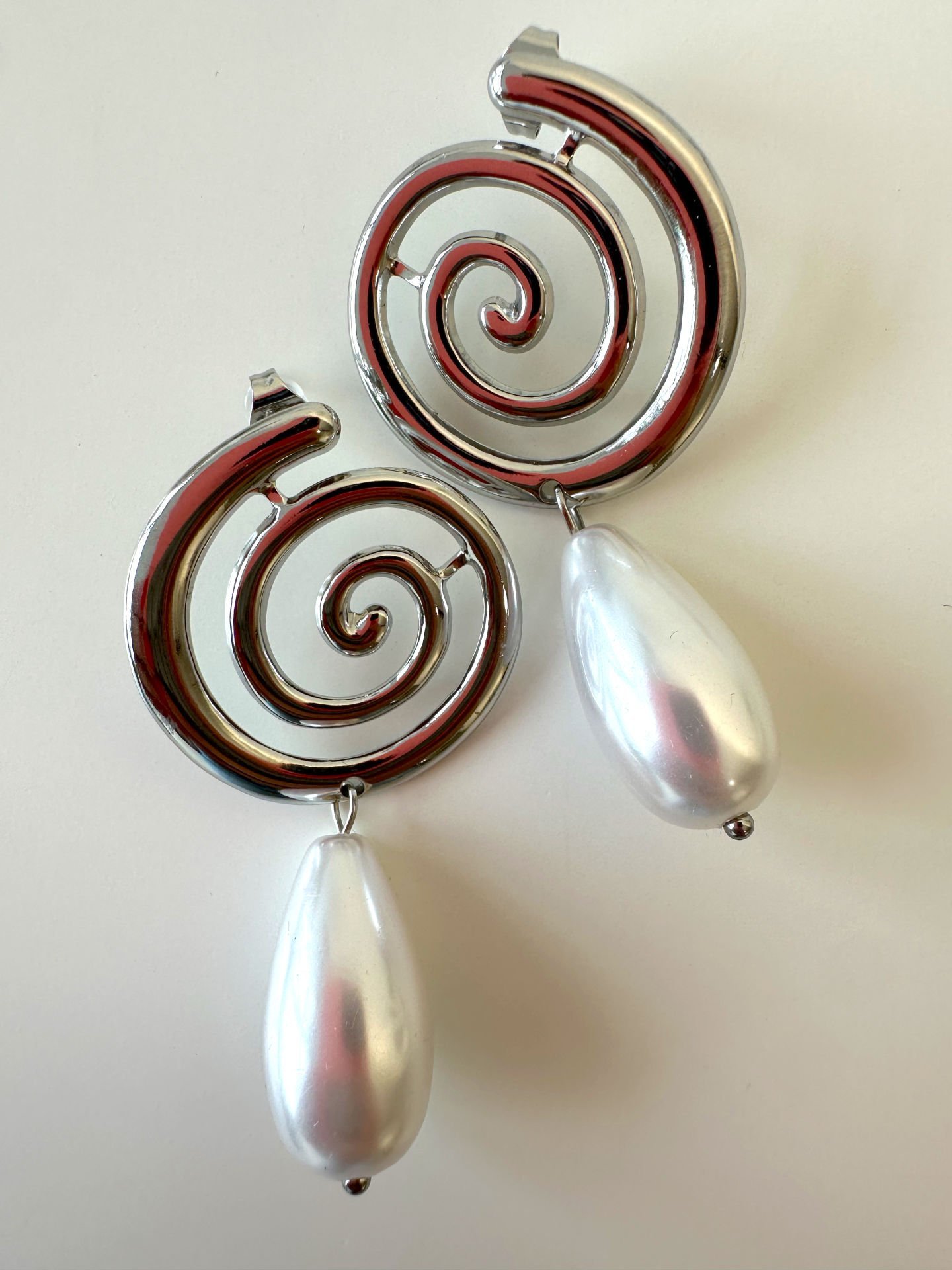 Çelik Daire Geçişli İnci Küpe(Silver)