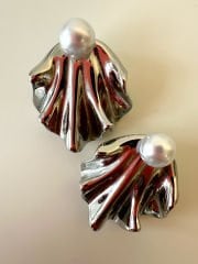 Çelik İncili Deniz Kabuğu Küpe