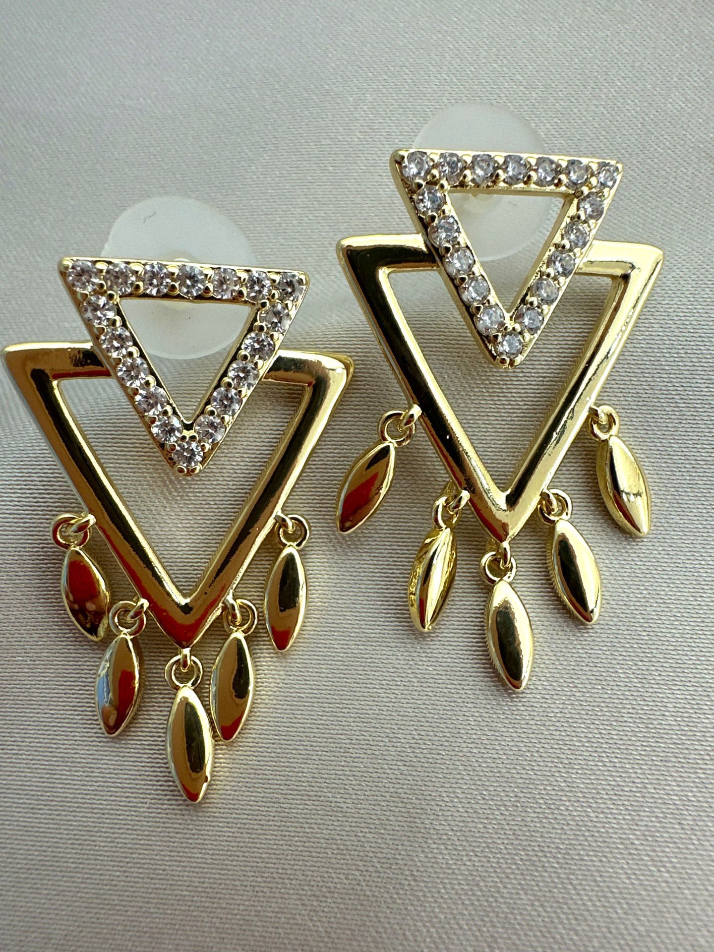 Özel Seri Üçgen Sallantılı Küpe(Gold)