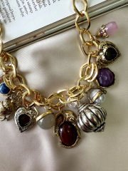 Marka Model Charm Kolye
