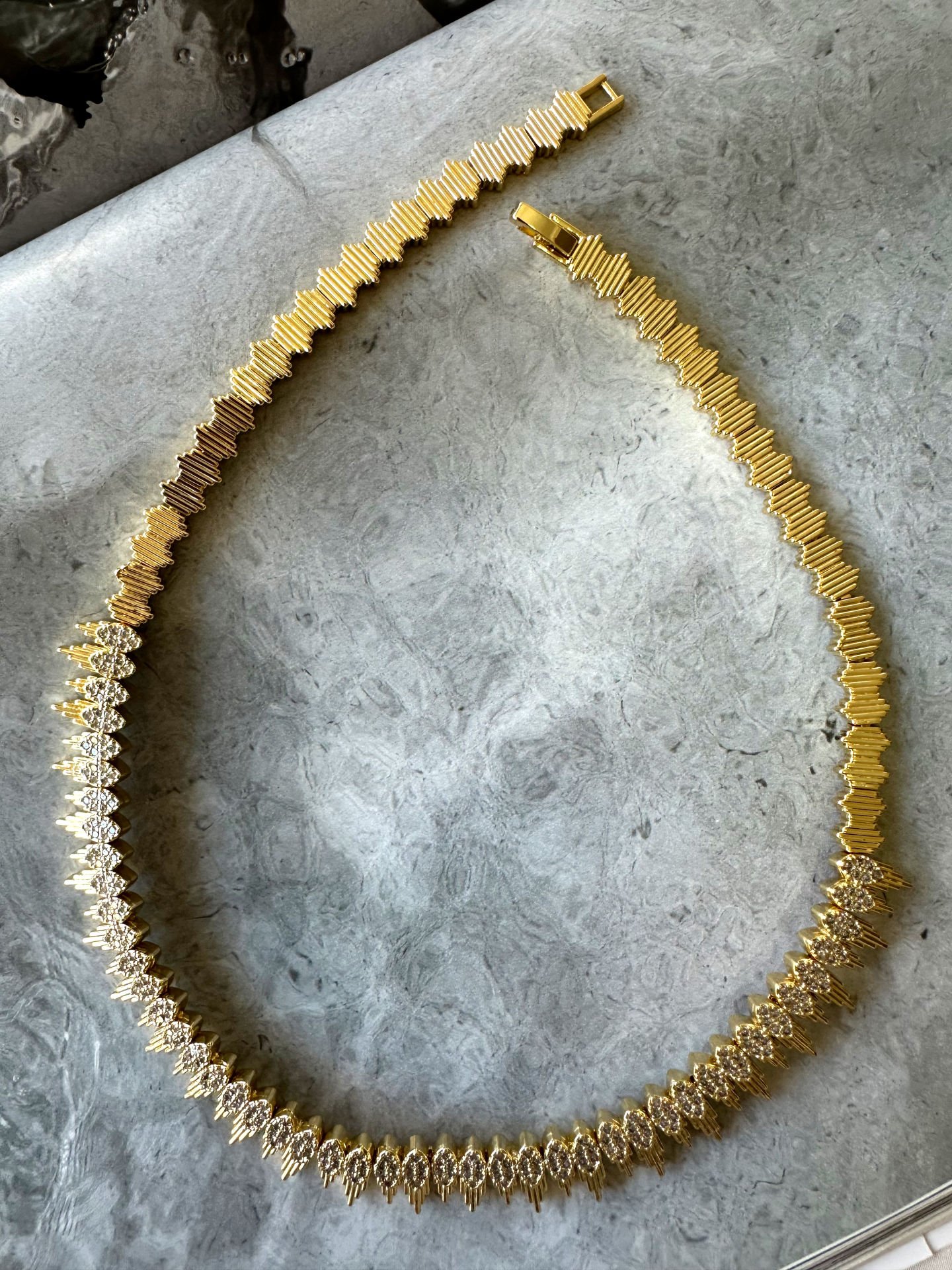 Altın Kaplama Marka Tasarım Kolye