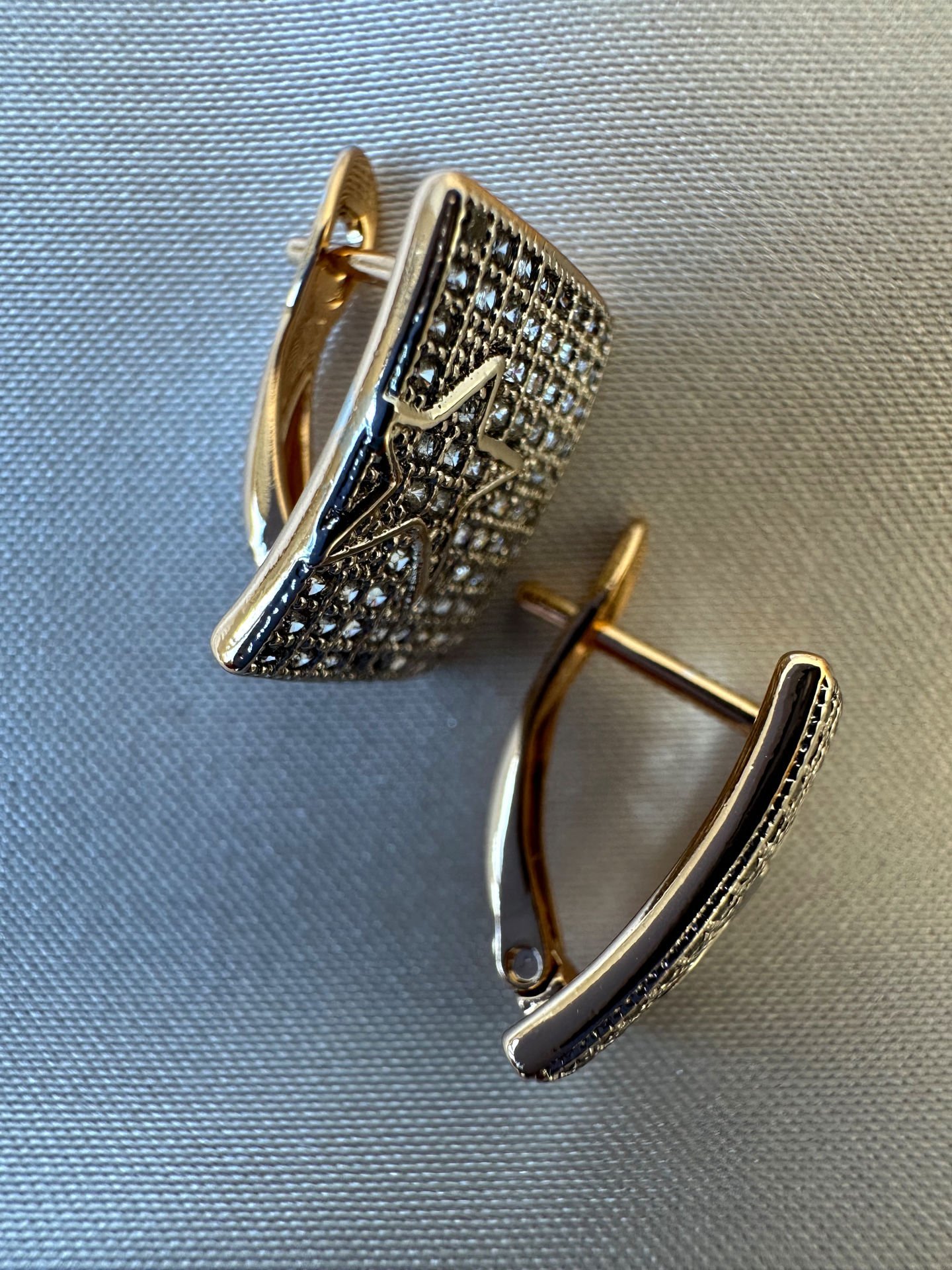 Özel Seri Mix Renk Yıldız Detay Küpe